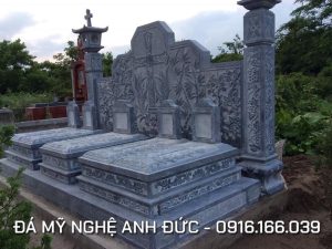 Mộ đá đôi kiểu Mộ Tam Sơn không mái