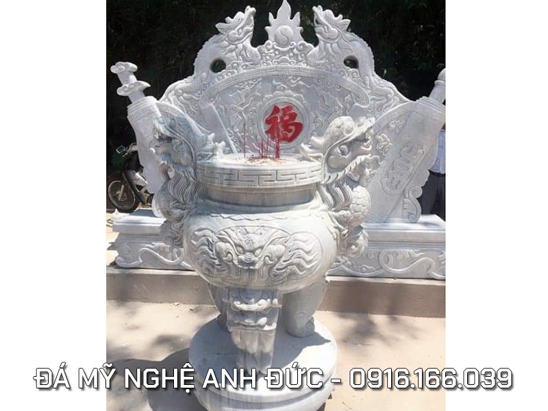 Lu huong da cho Dinh Chua