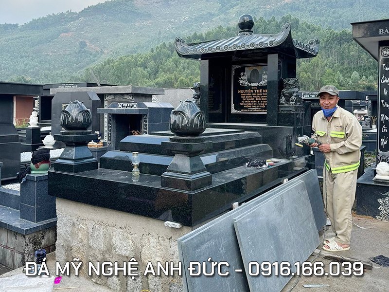Mộ đá granite đẹp - chất lượng - Mộ đá 1 mái.jpg Mộ đá granite đẹp - chất lượng - Mộ đá 1 mái.jpg