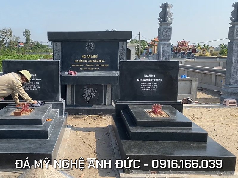 Mẫu Mộ đẹp - rất trang trọng và bề thế.jpg Mẫu Mộ đẹp - rất trang trọng và bề thế.jpg